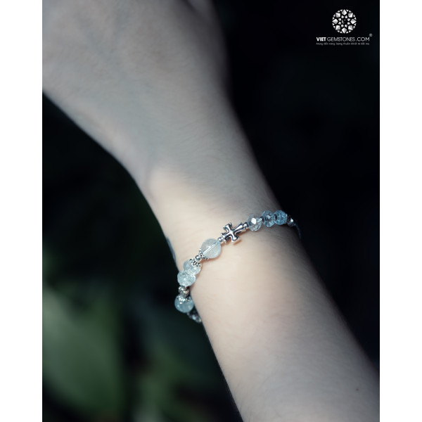 Lắc Tay Mân Côi Topaz Charm Bạc